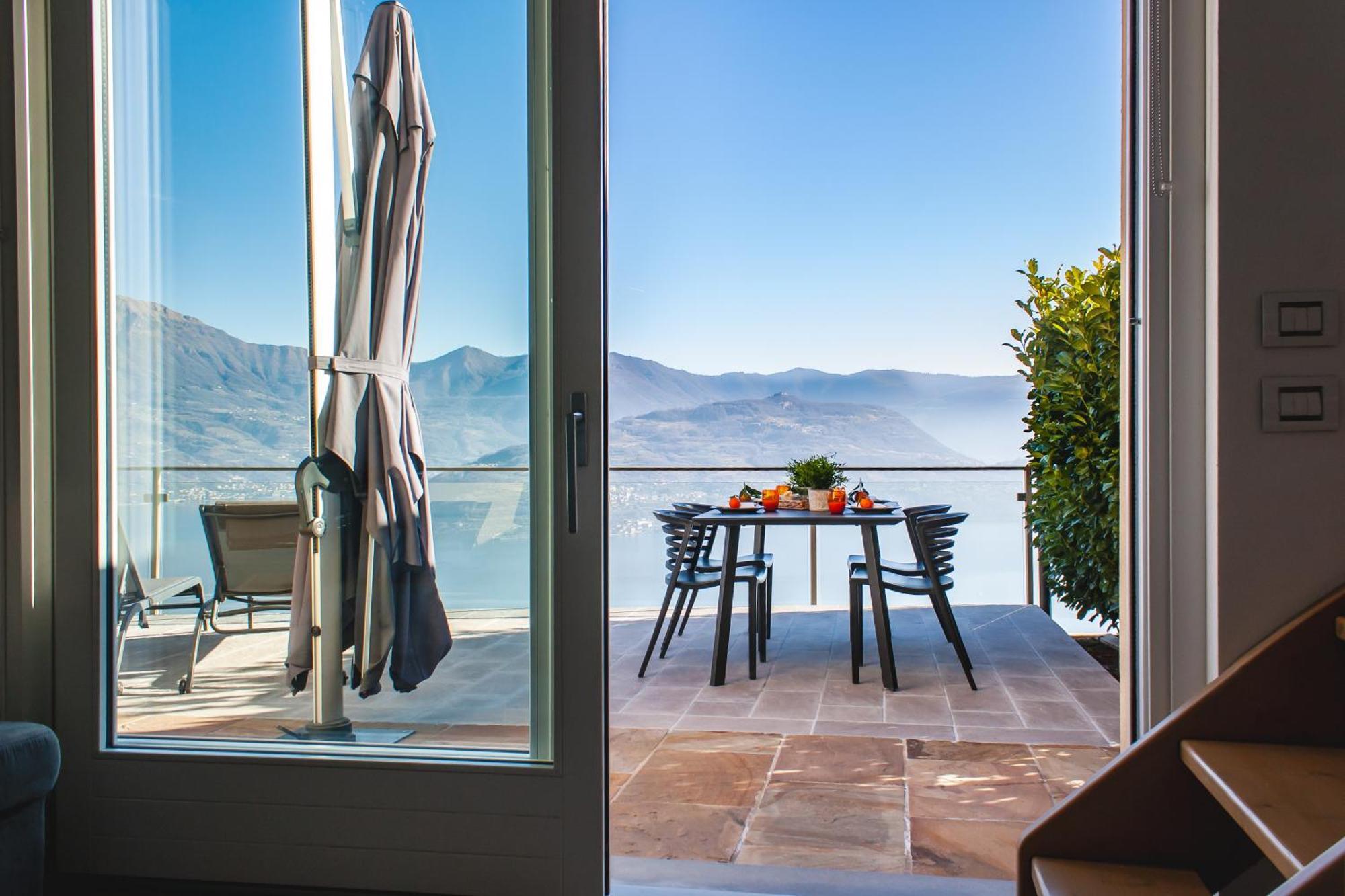 Mia Isola With Lake View, Garden And Swimming Pool Parzanica Exterior foto