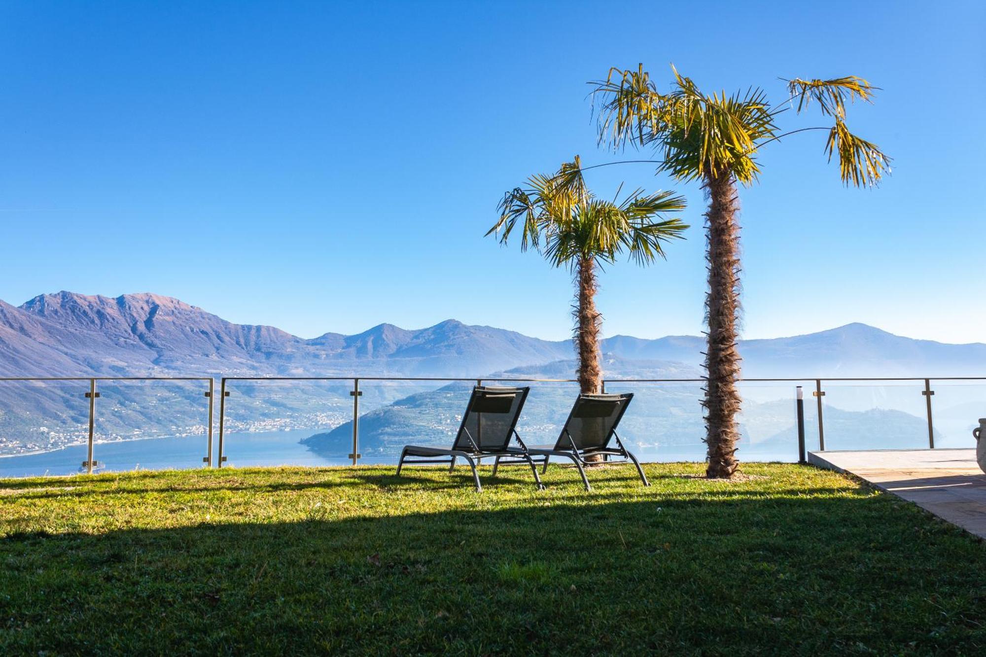 Mia Isola With Lake View, Garden And Swimming Pool Parzanica Exterior foto