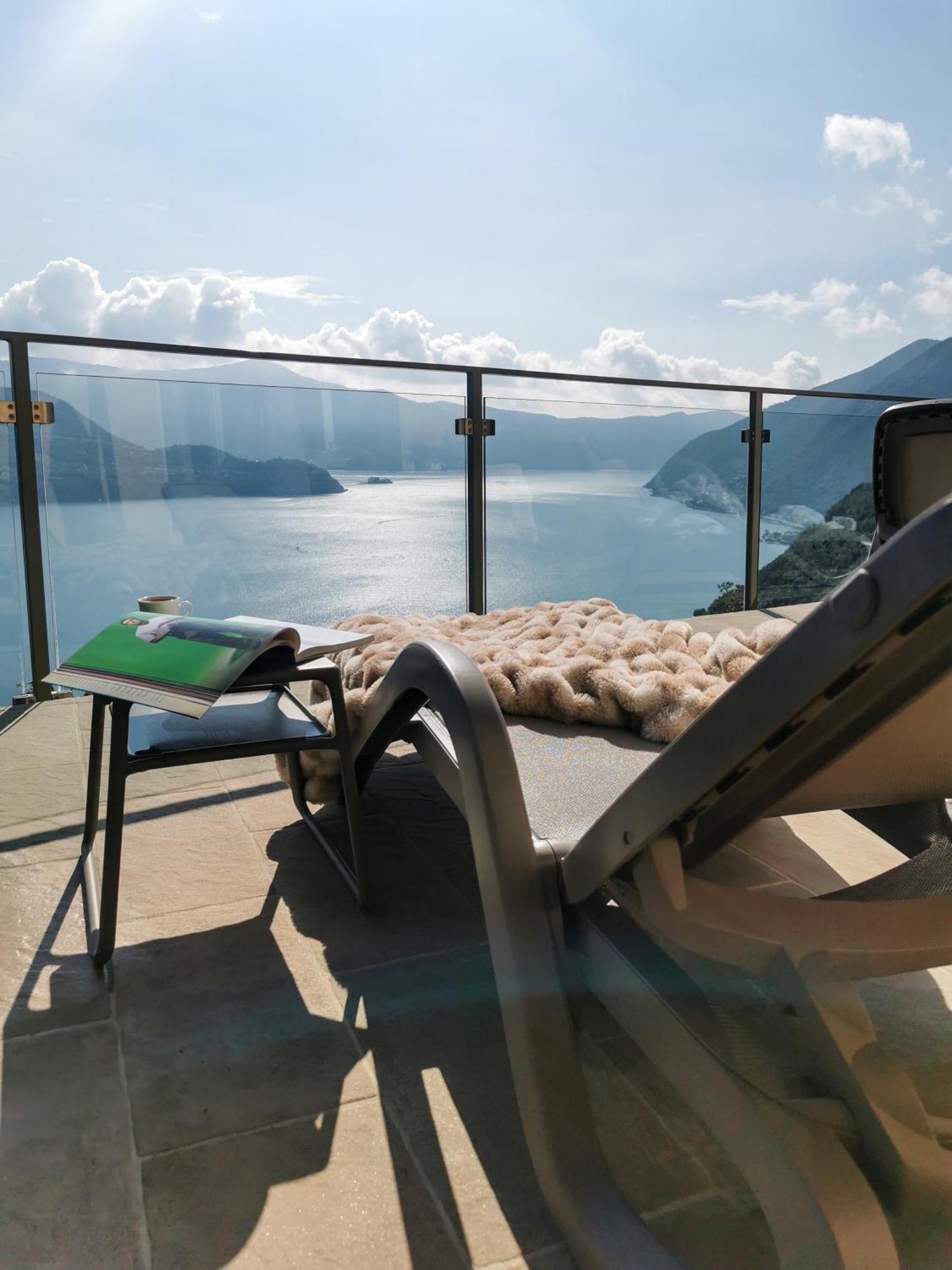 Mia Isola With Lake View, Garden And Swimming Pool Parzanica Exterior foto